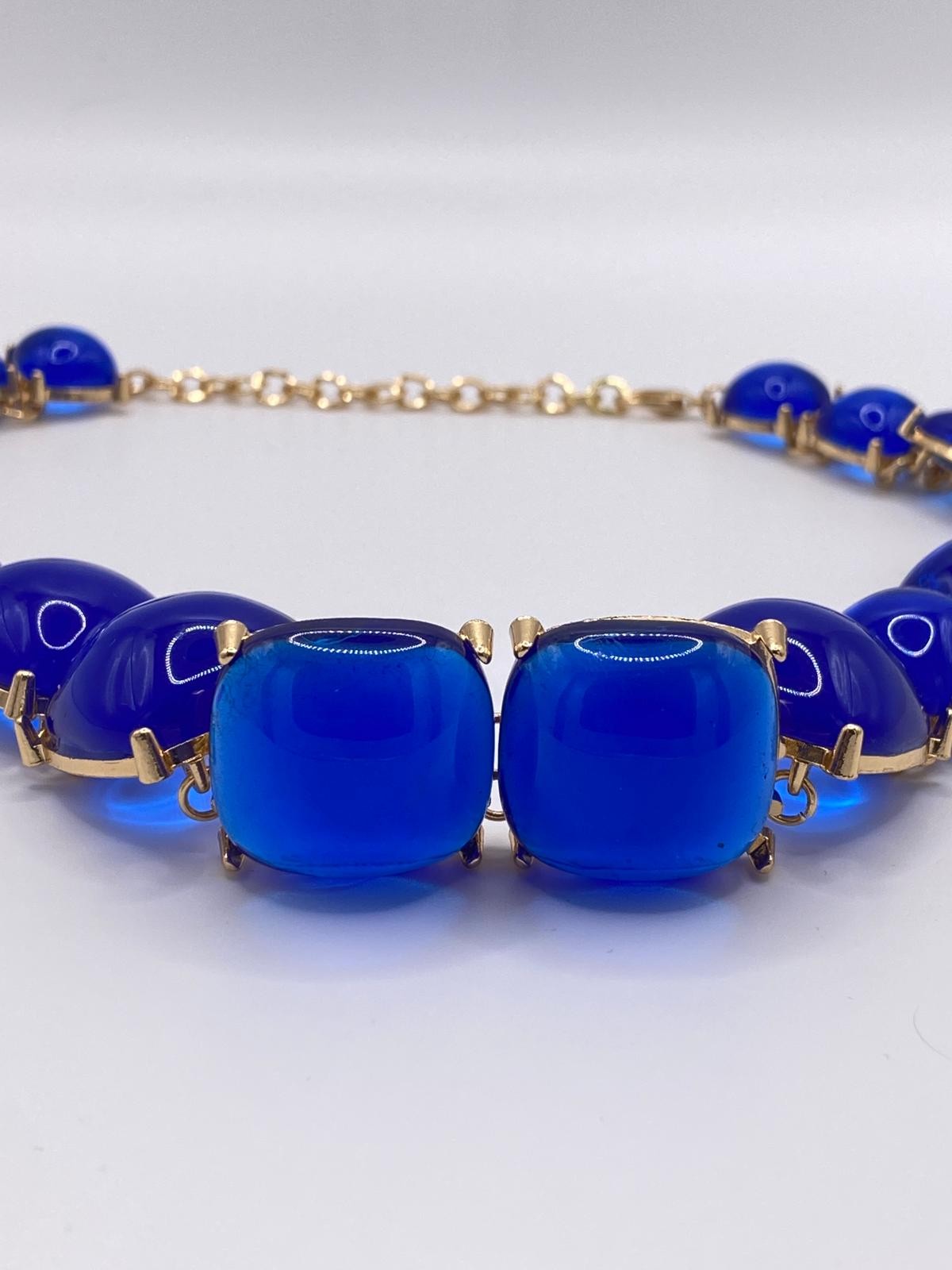 Collana con pietre