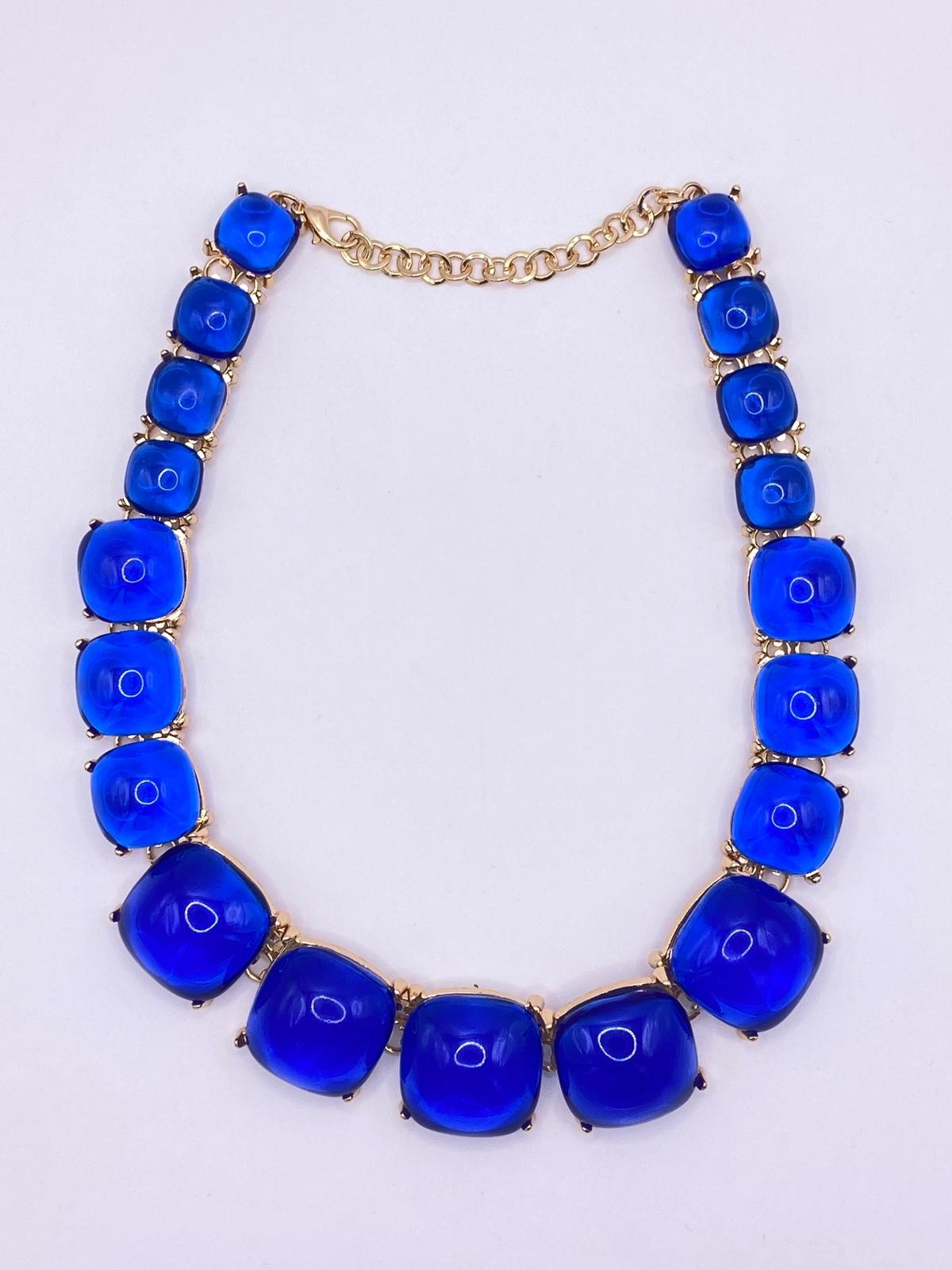 Collana con pietre