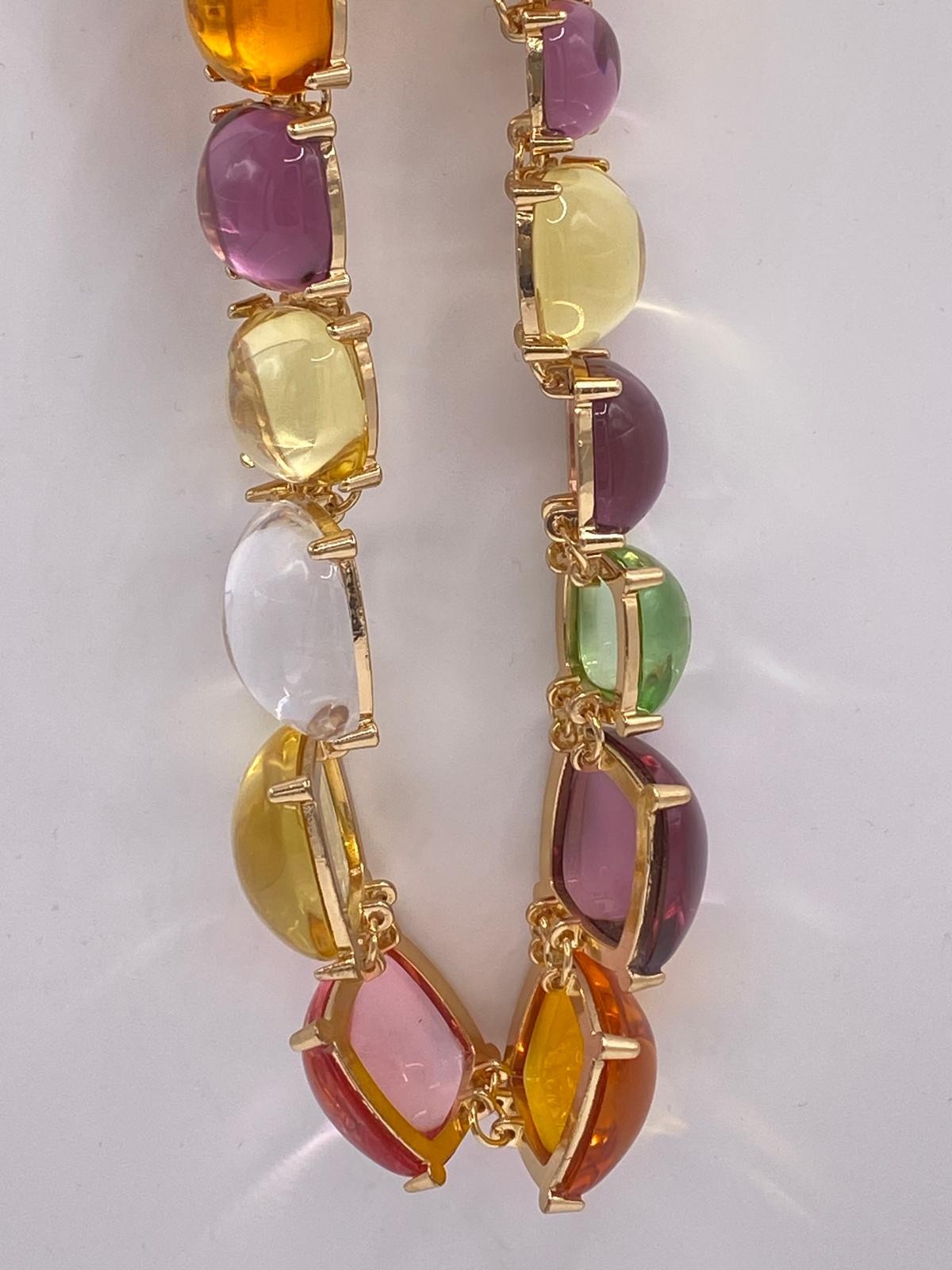 Collana con pietre