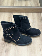 Stivale mantella con borchie
