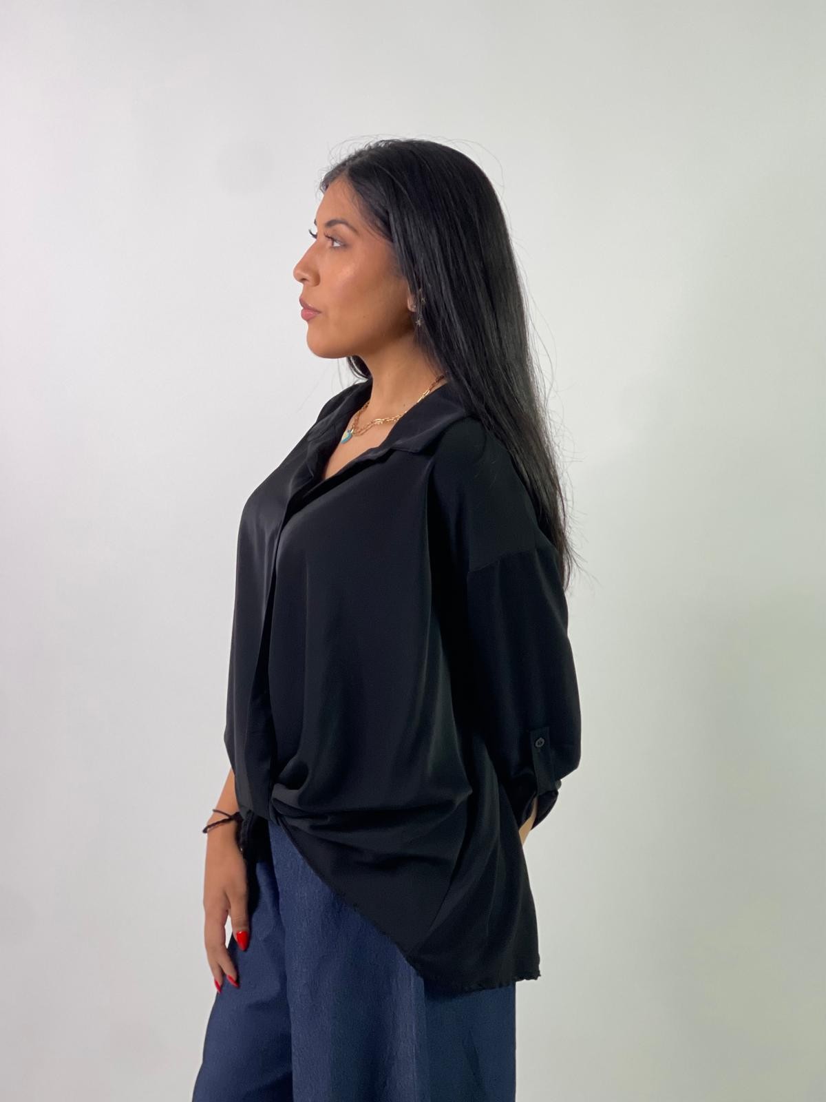 Camicia maniche con risvolto curvy