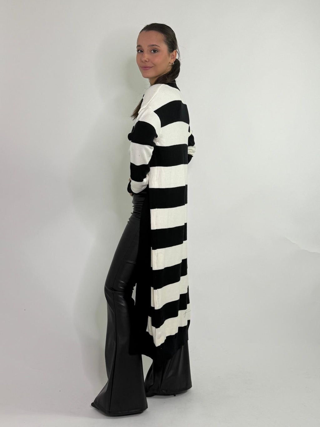 Pantalone a zampa ecopelle