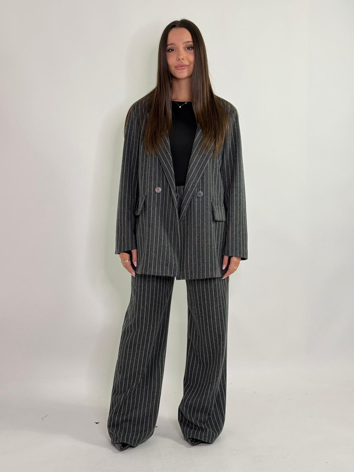 Pantalone a palazzo a righe gessato