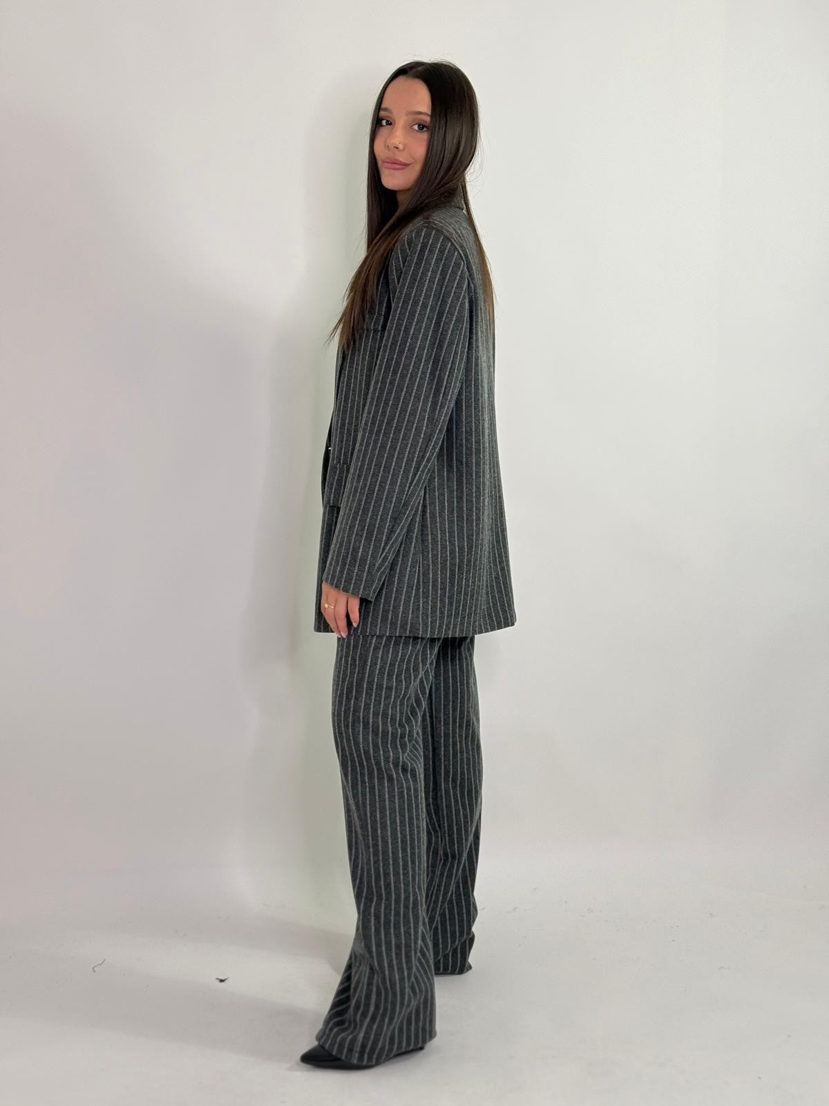 Pantalone a palazzo a righe gessato