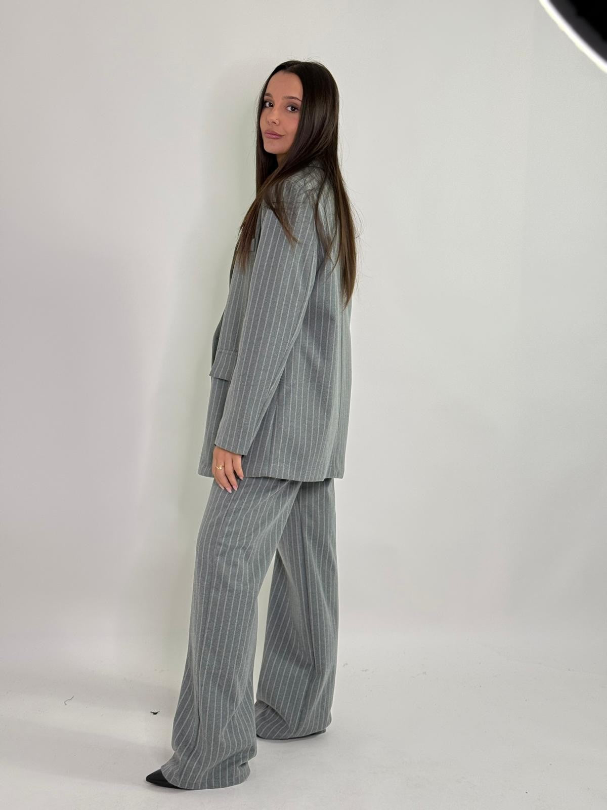 Pantalone a palazzo a righe gessato