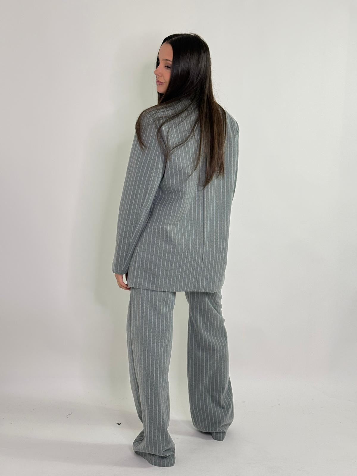 Pantalone a palazzo a righe gessato