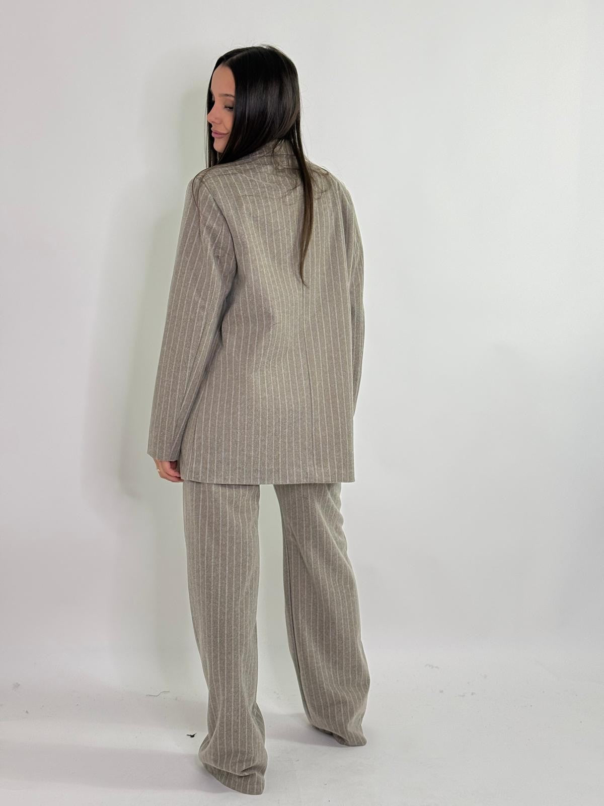 Pantalone a palazzo a righe gessato