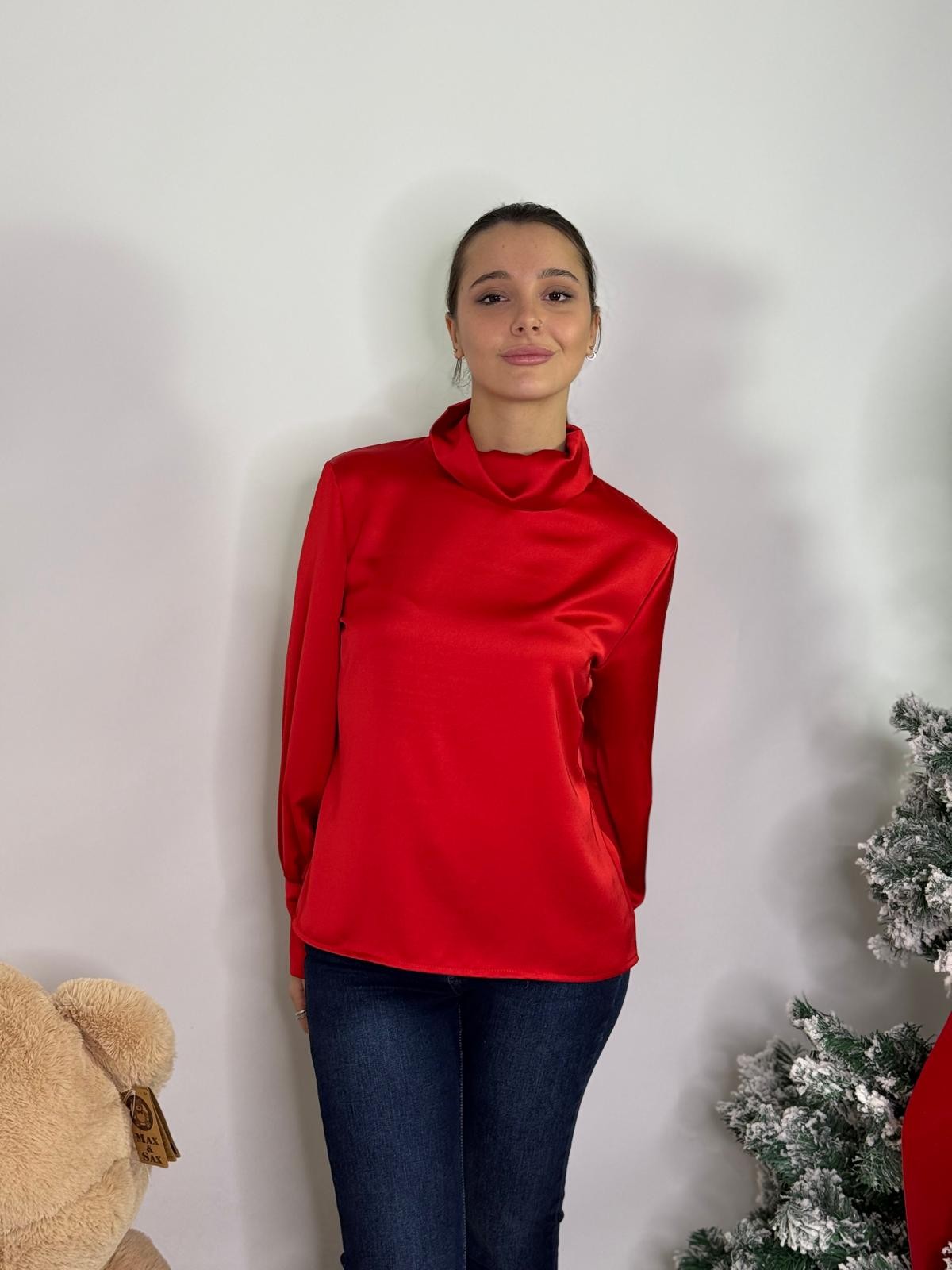 Camicia in raso scollo ad anello