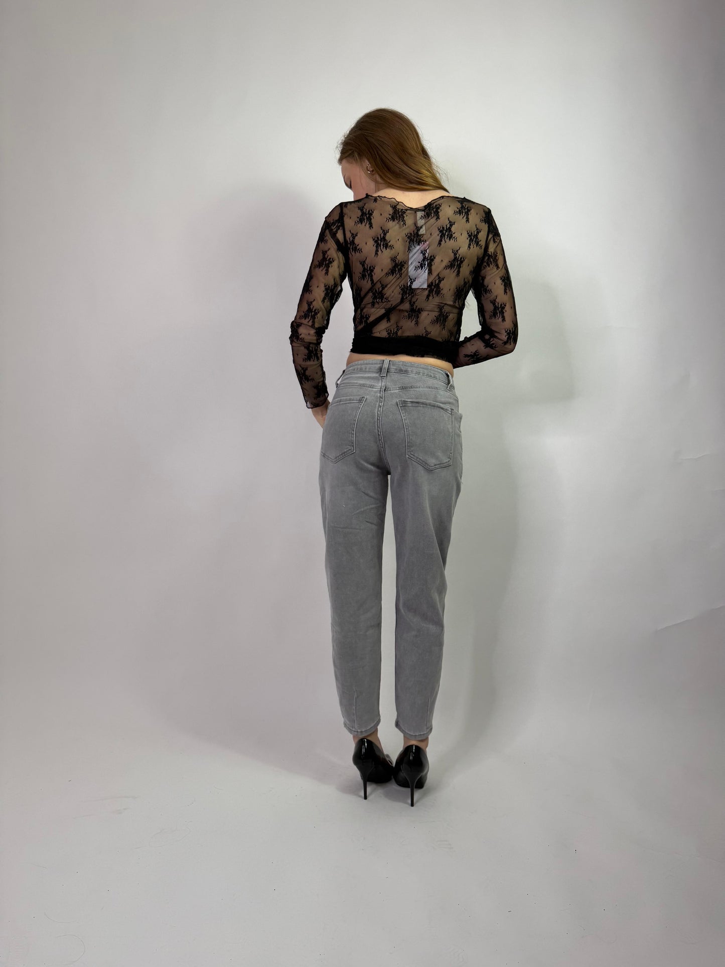 Jeans boyfriend grigio