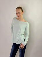 Maglia a righe con spacco laterali