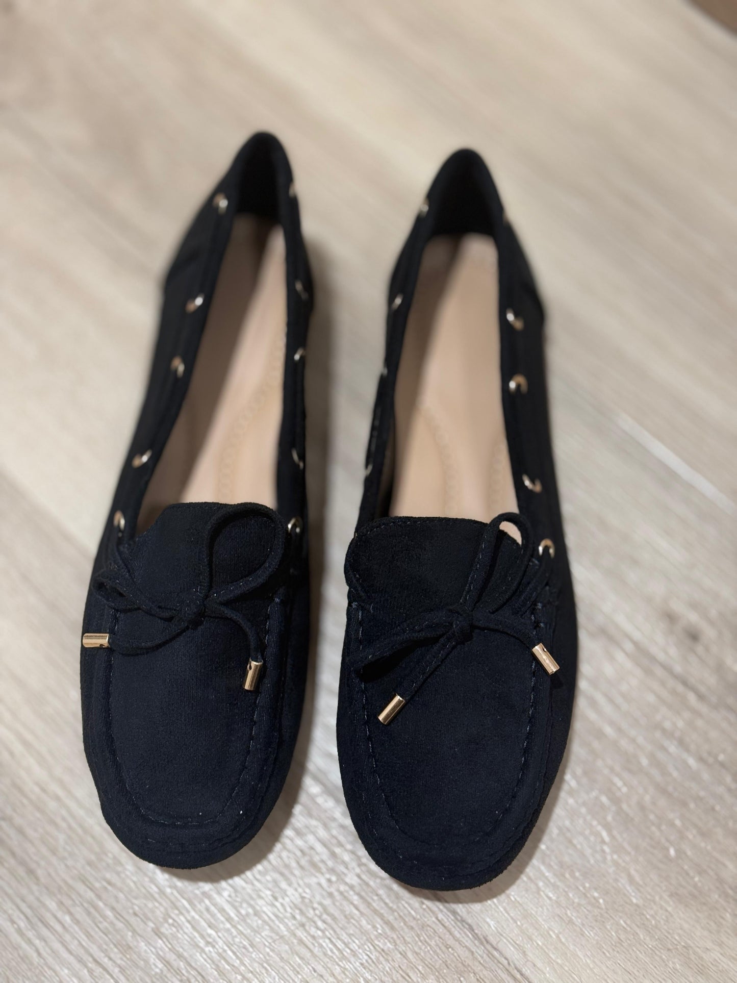 MOCASSINO CAMOSCIO CON LACCI