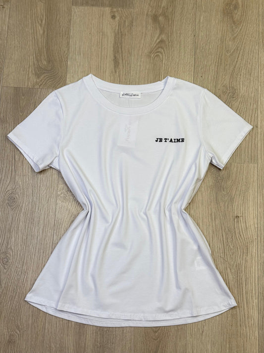 T-shirt con scritte ricamate 1.0