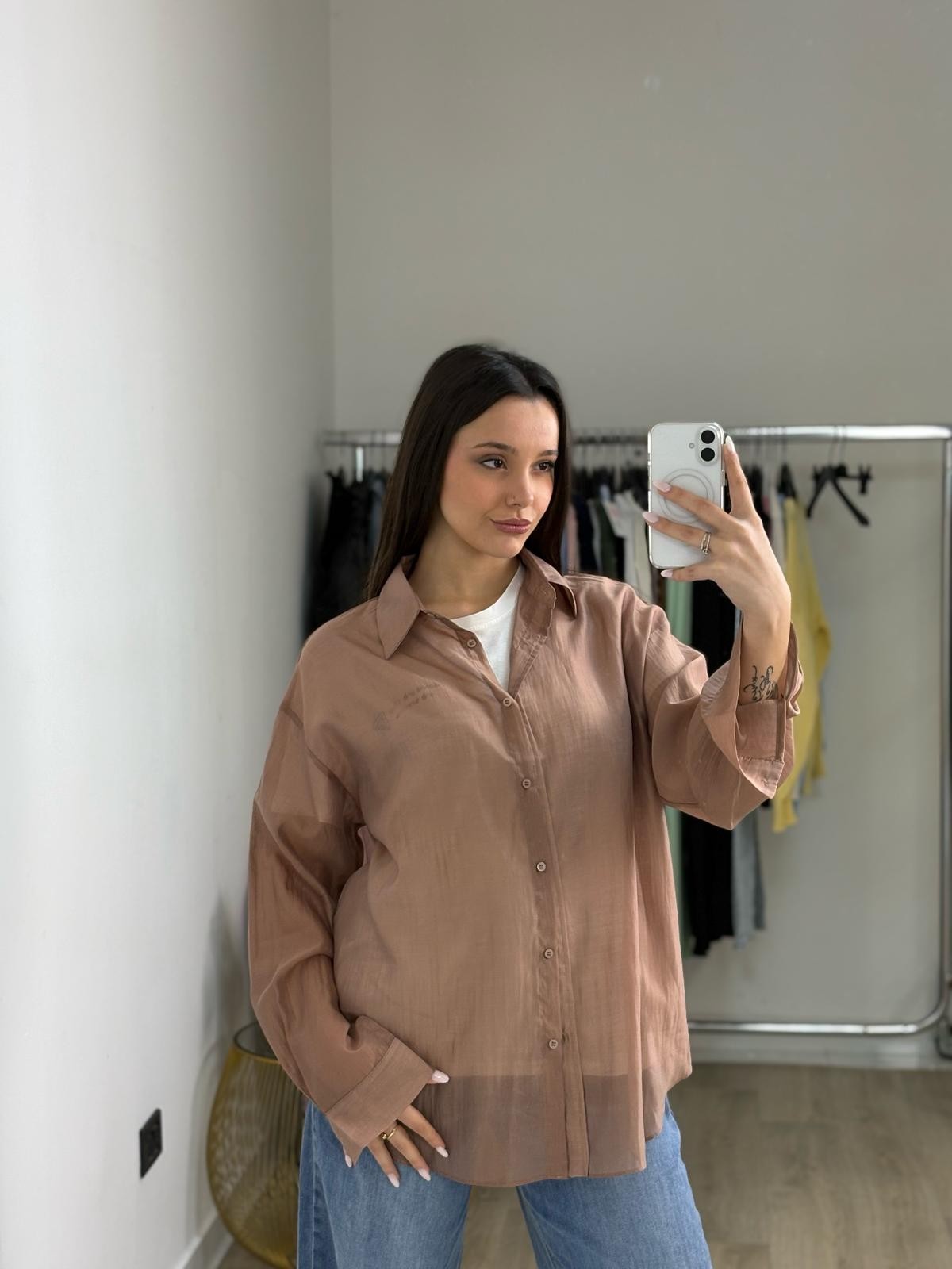 Camicia trasparente