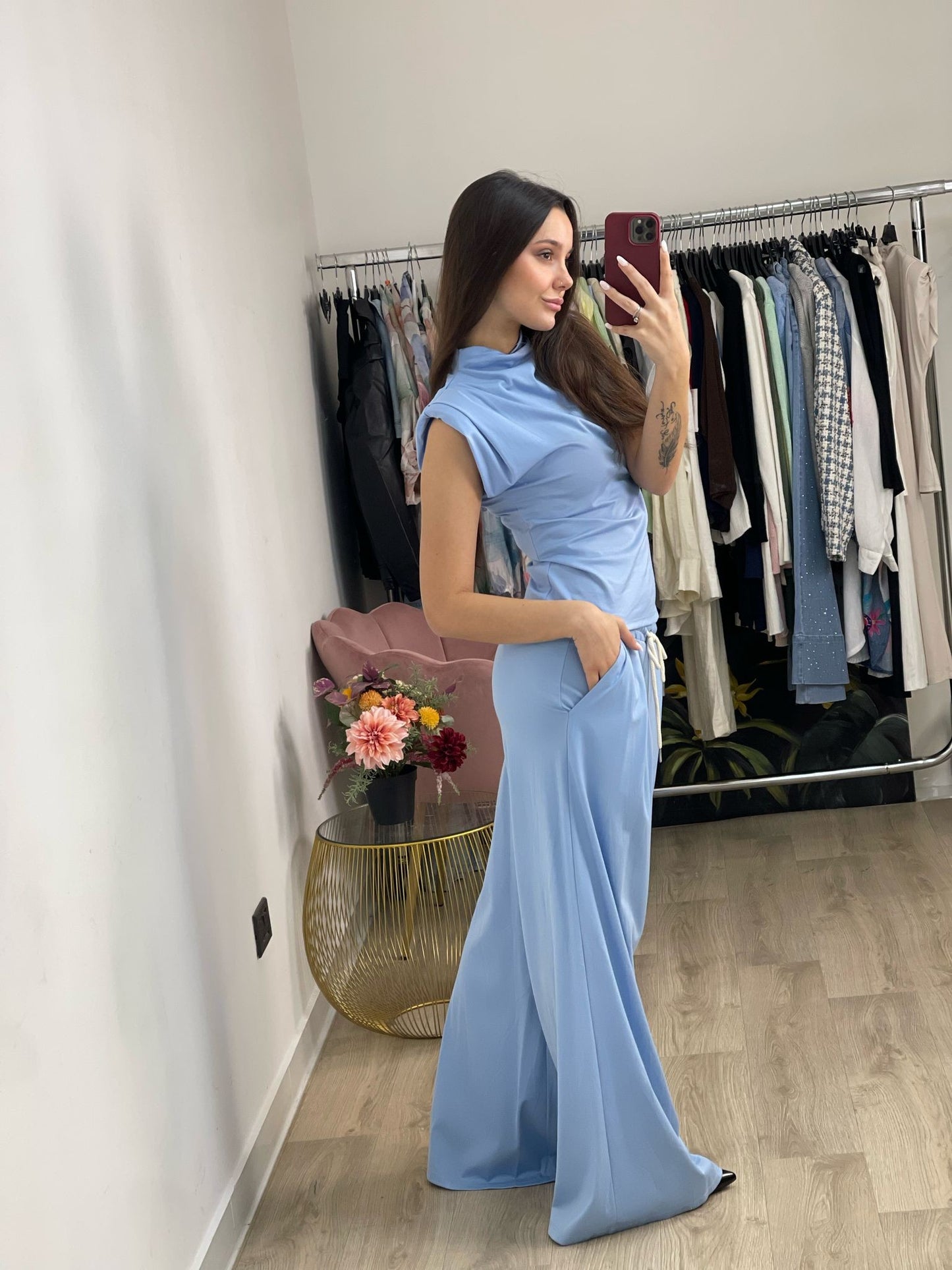 Pantalone tuta a palazzo