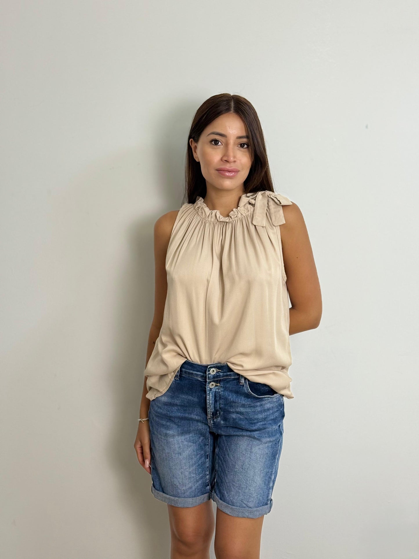 Canotta con fiocco Ilaria