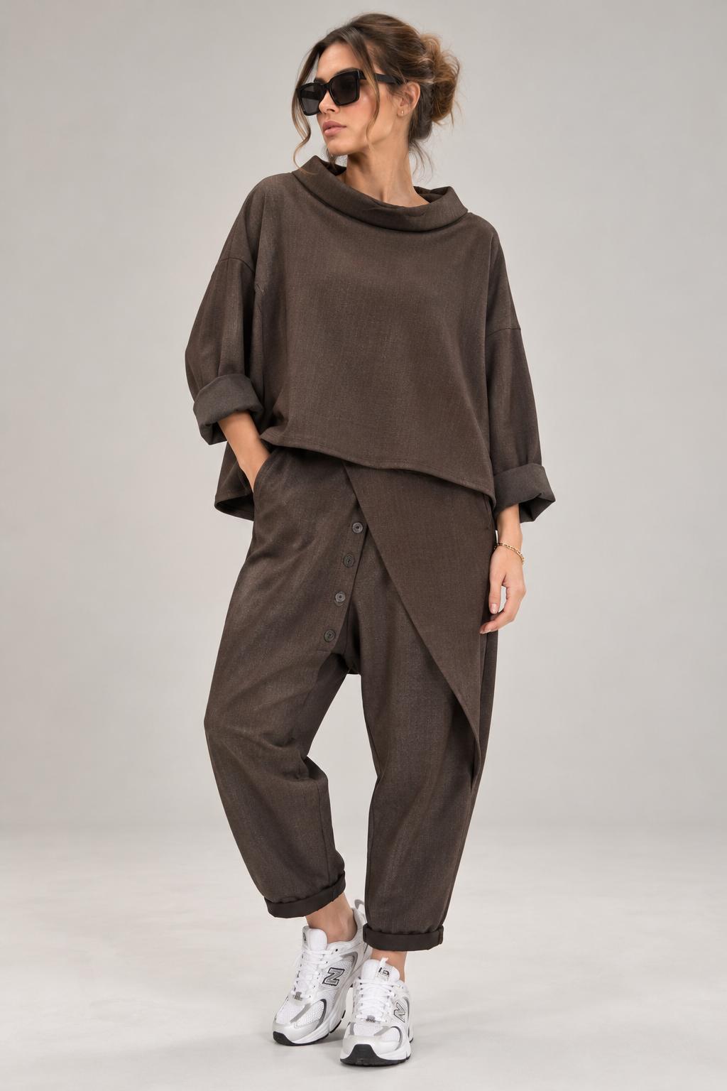 Pantalone con Mantella Laterale