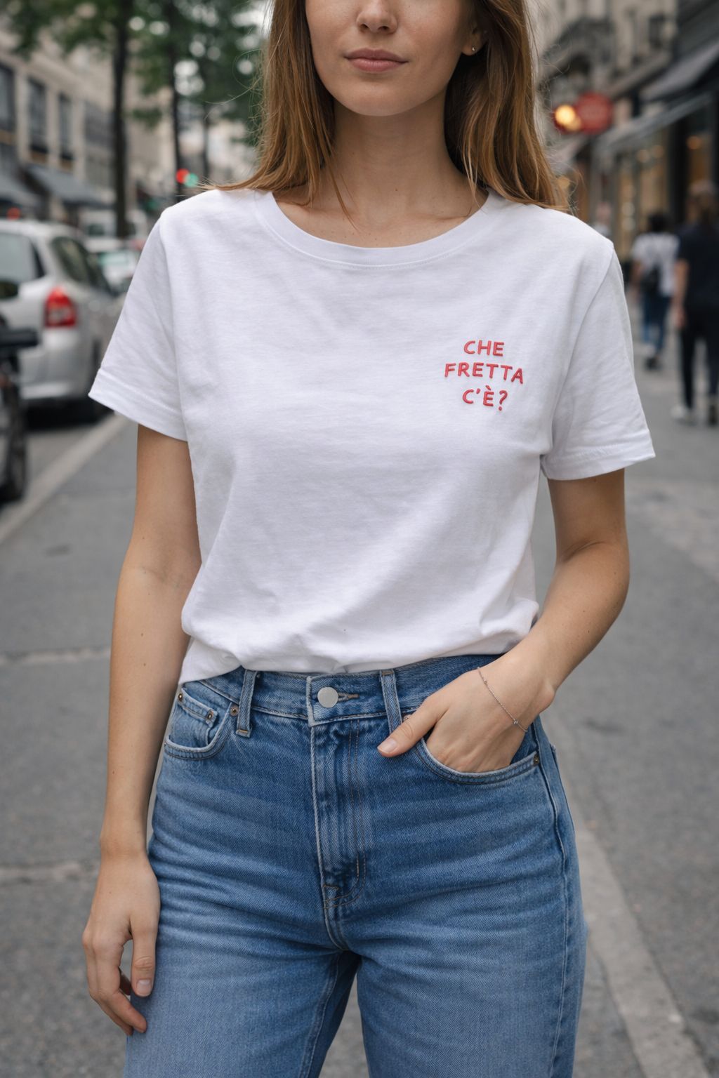 Maglietta Classic con le Scritte Ricamate