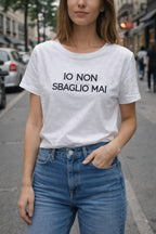 Maglietta Classic con le Scritte Ricamati