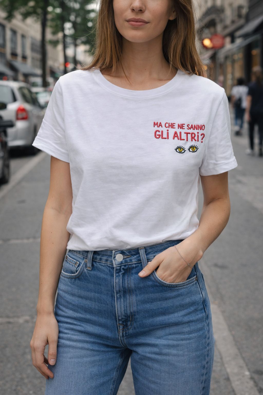 Maglietta Classic con le Scritte Ricamate