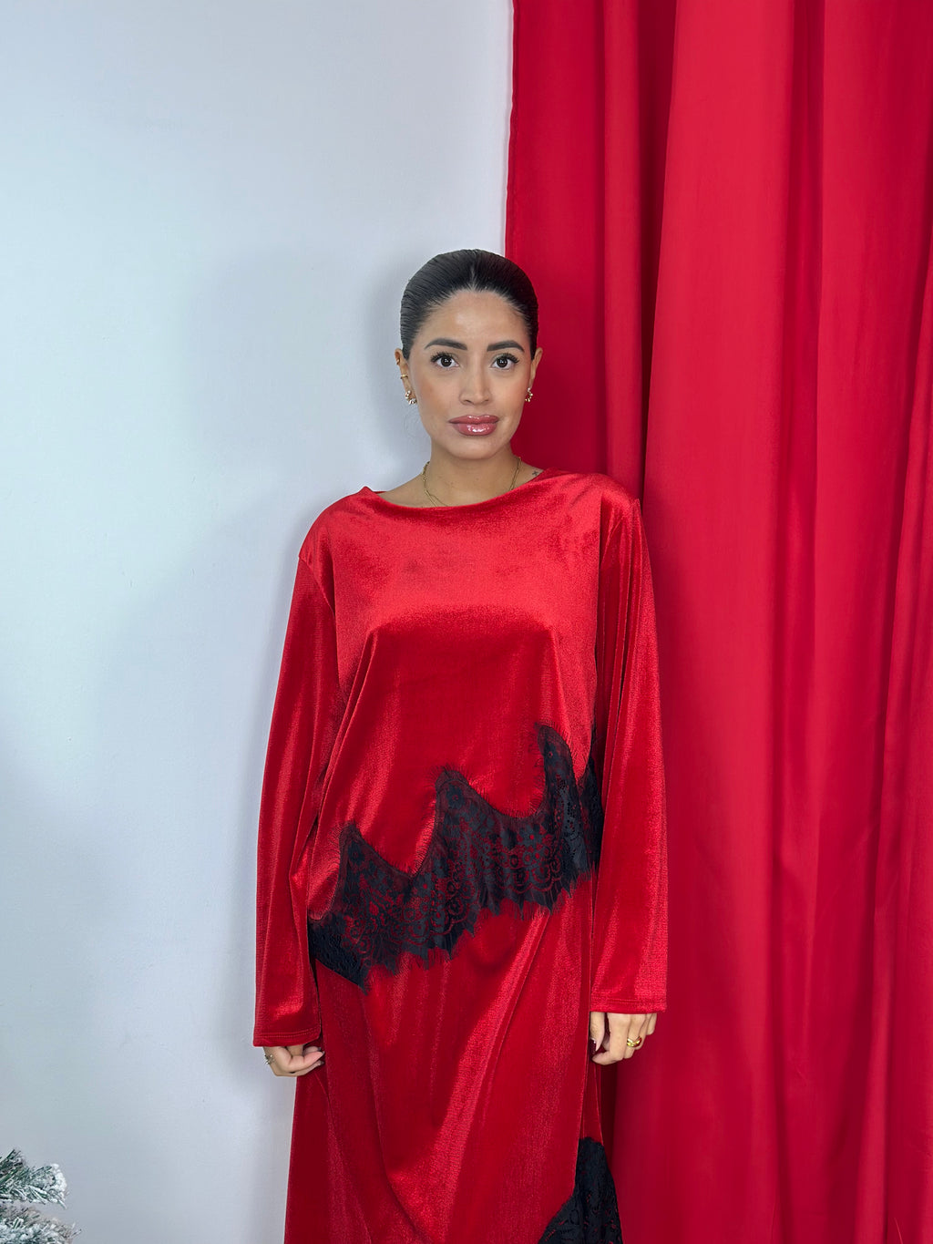 Maglia in ciniglia con pizzo