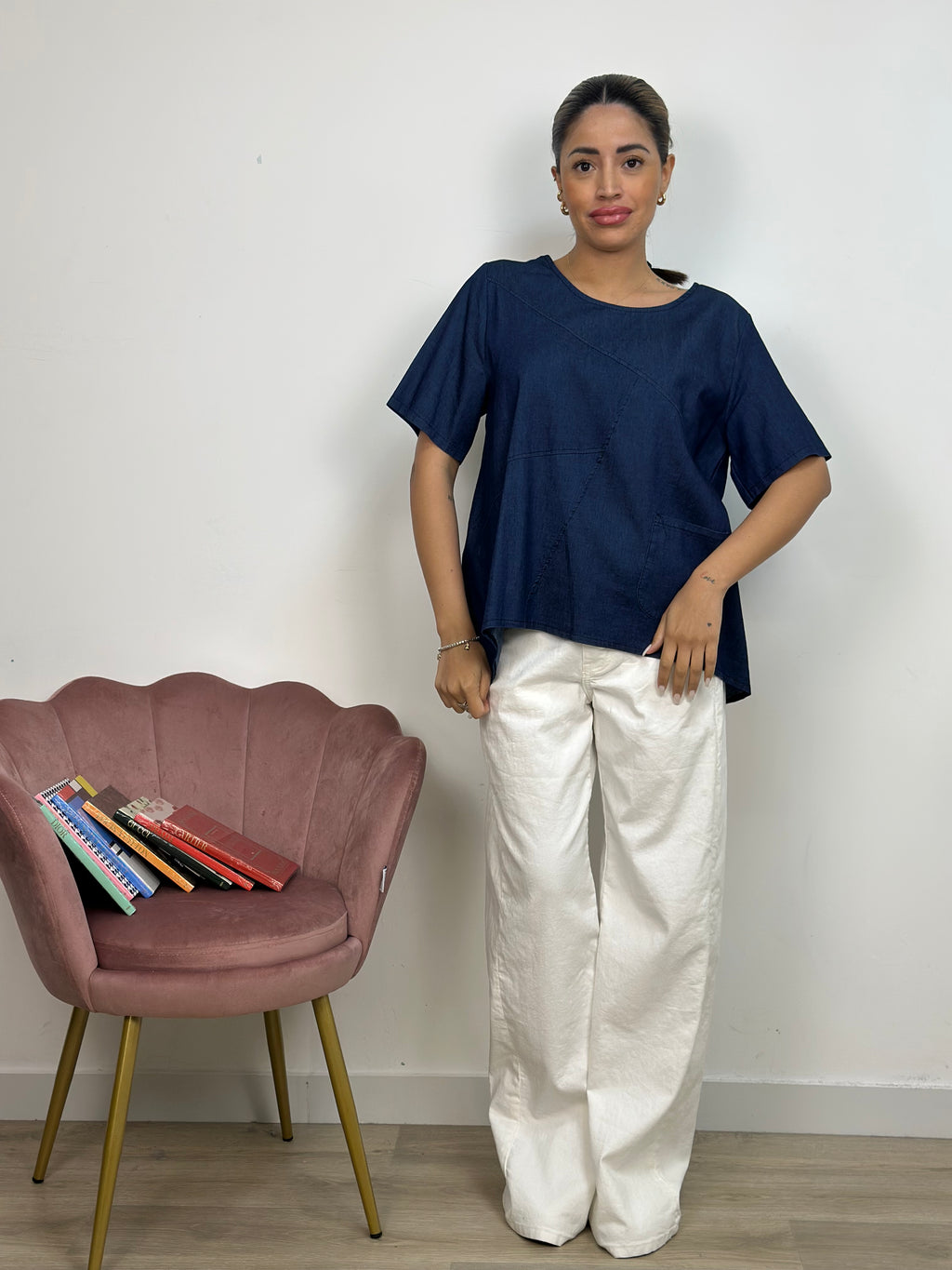 Maglia Denim Asimmetrica con Tasca Laterale
