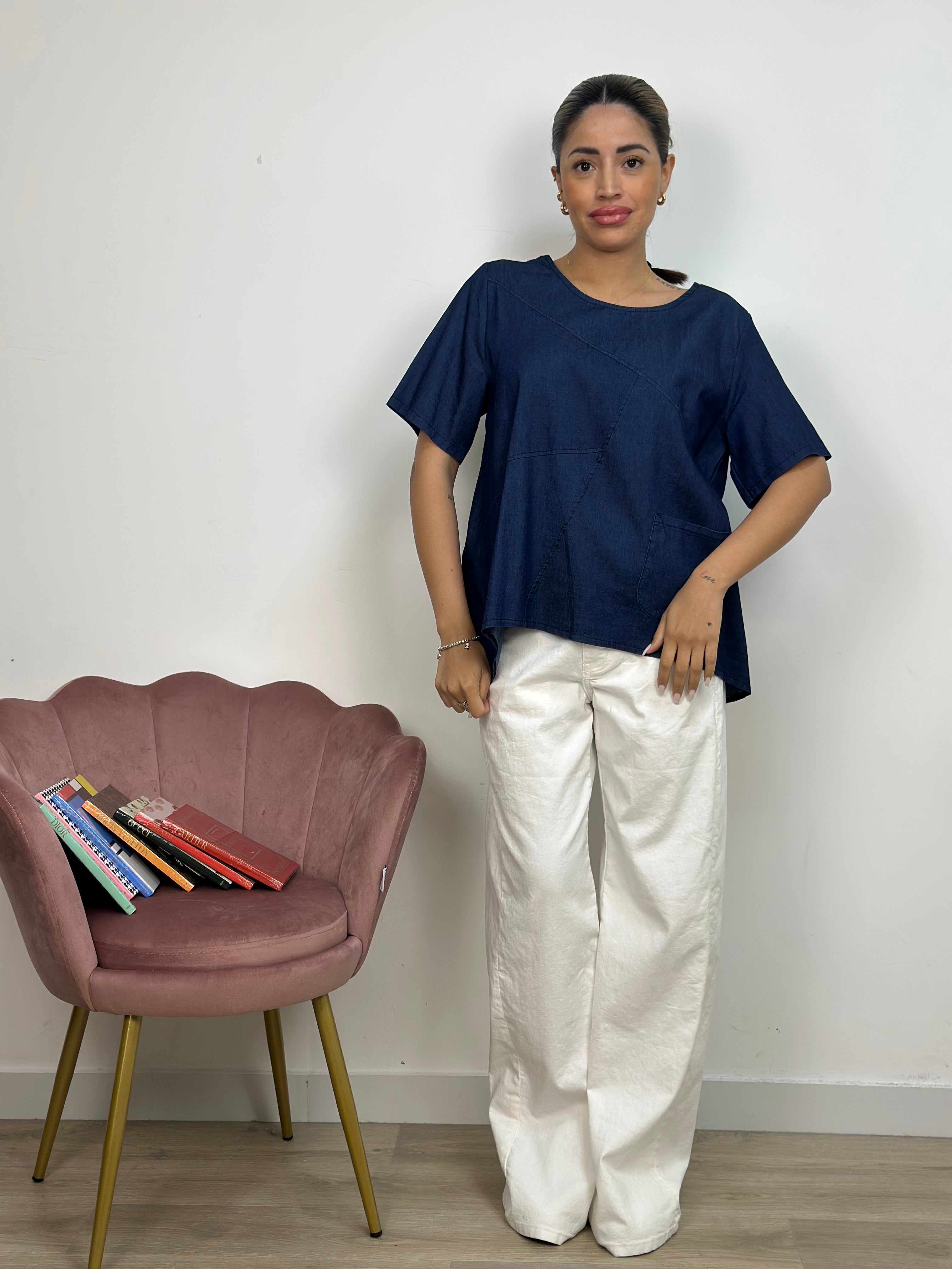 Maglia Denim Asimmetrica con Tasca Laterale