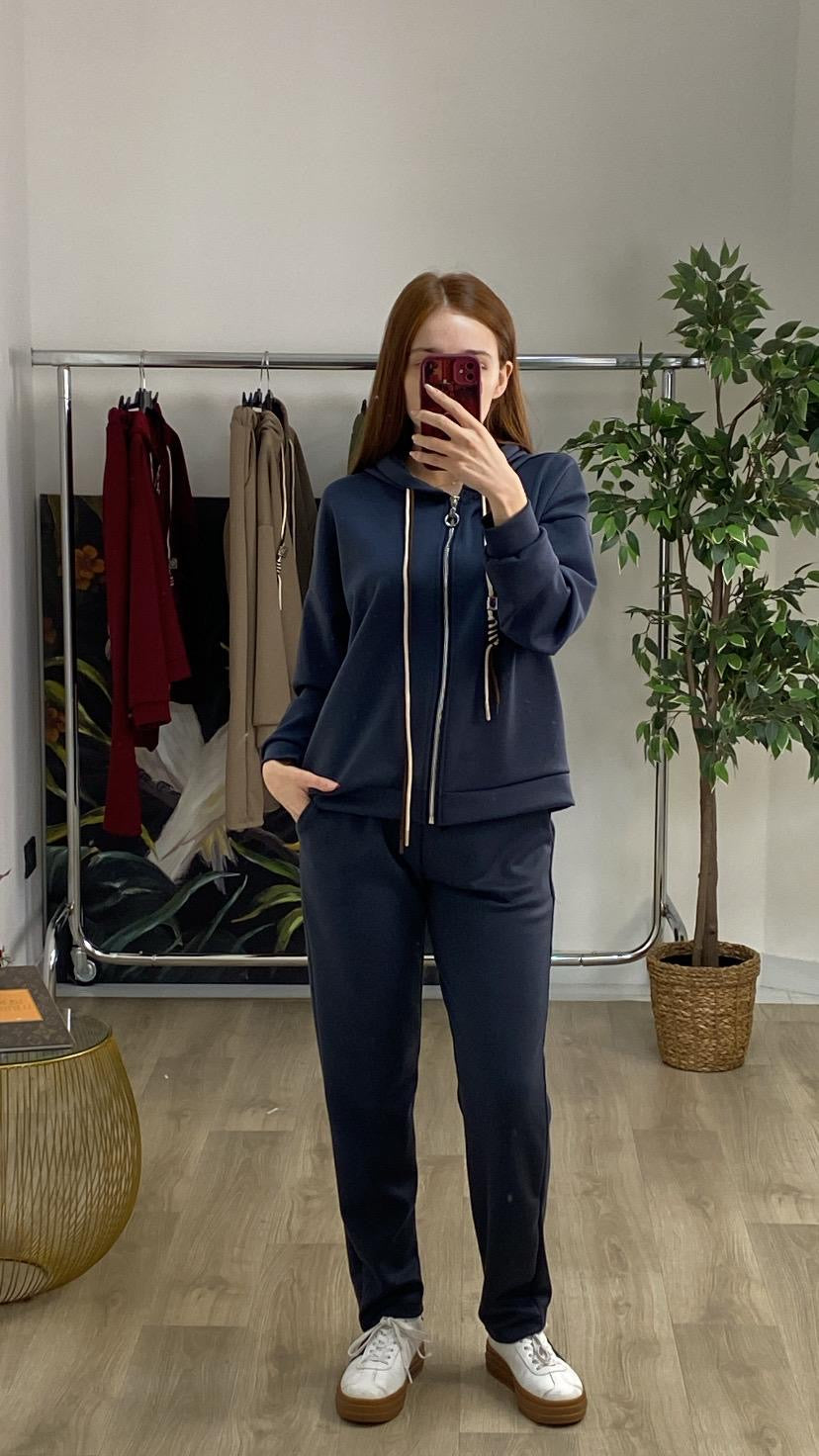 Completo felpa pantalone con doppio lacci