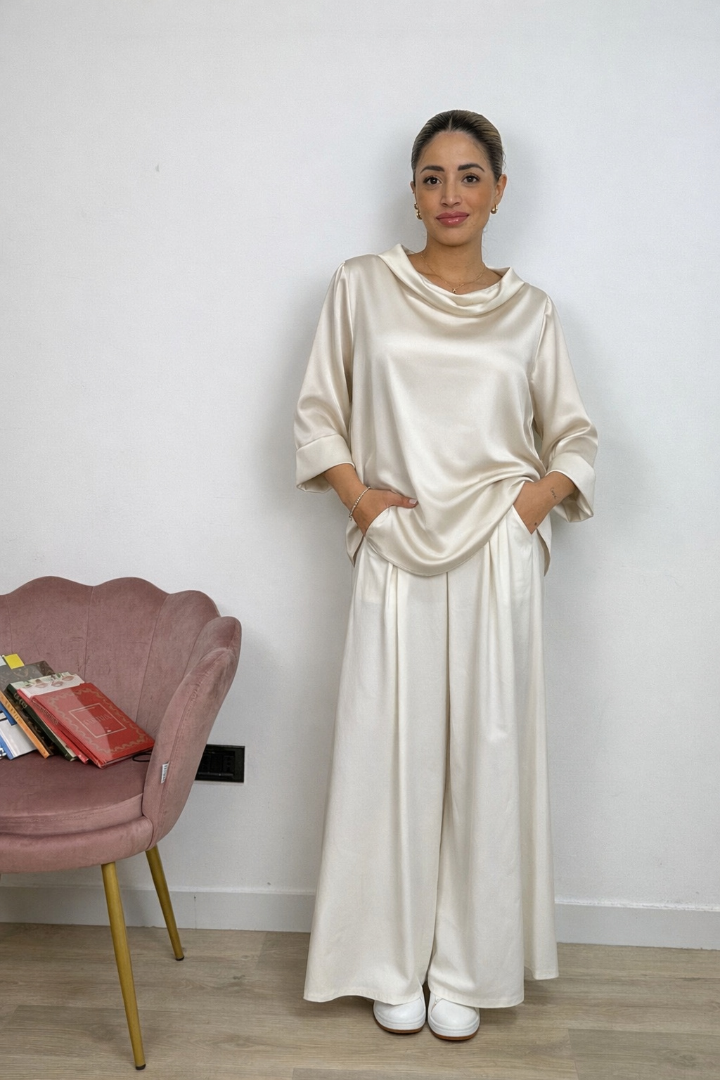 Maglia Scollo ad Anello in Raso