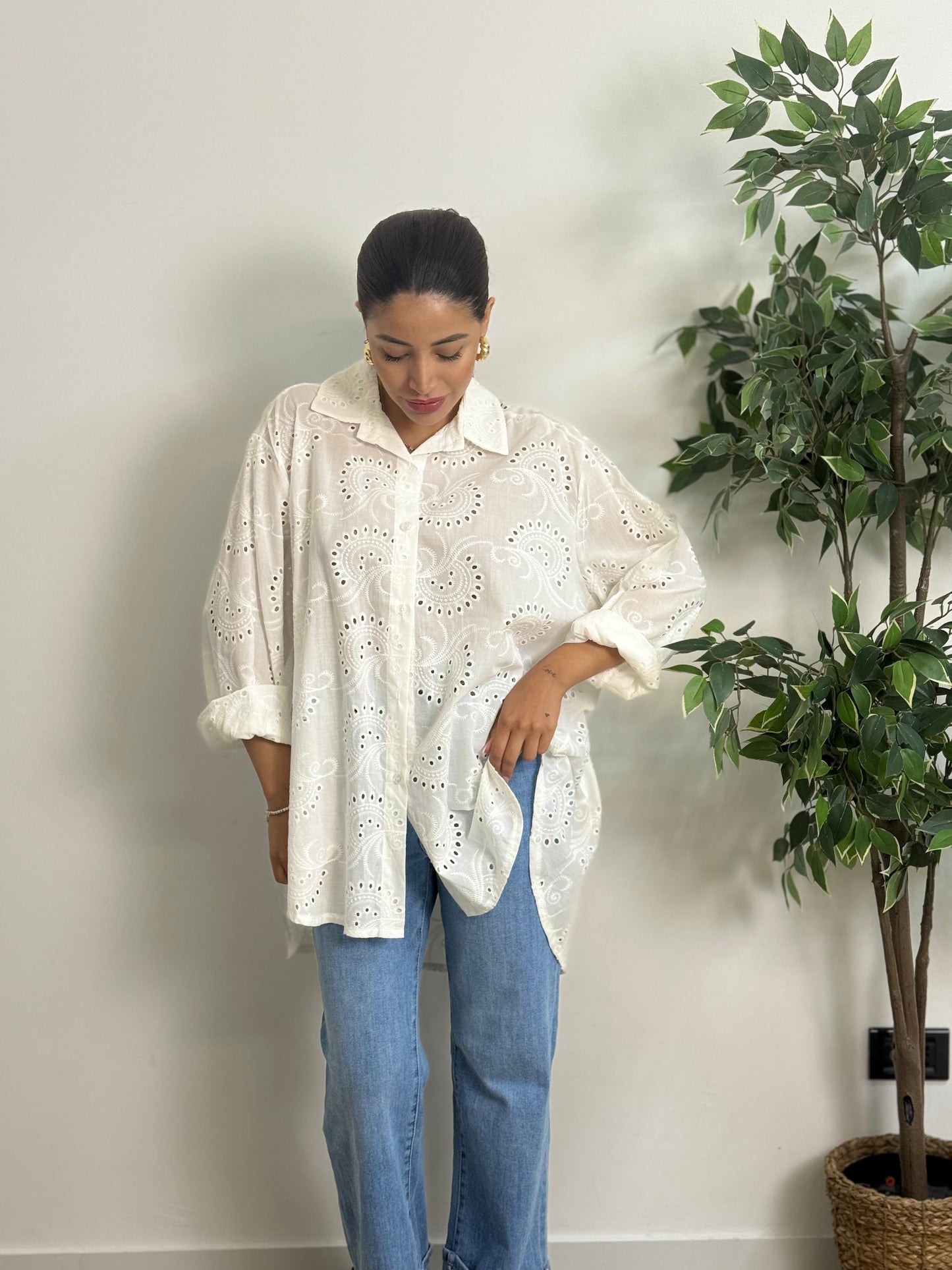 Camicia over sangallo