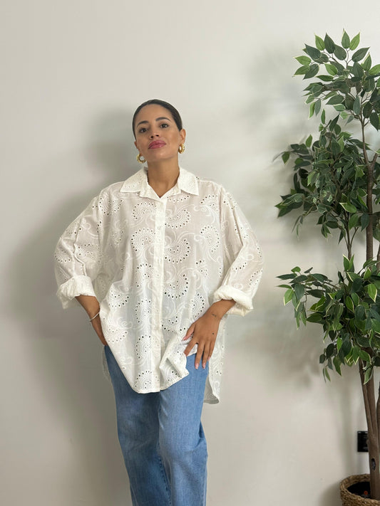 Camicia over sangallo