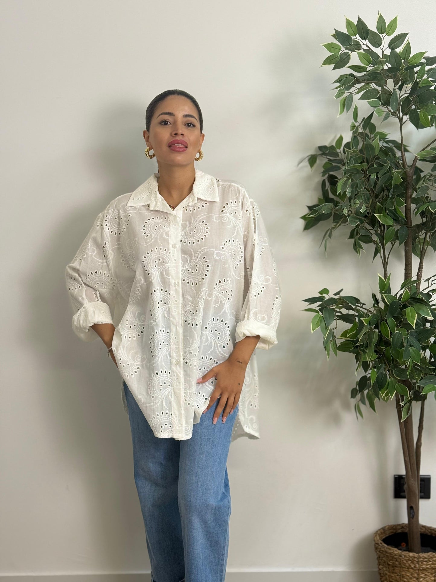 Camicia over sangallo