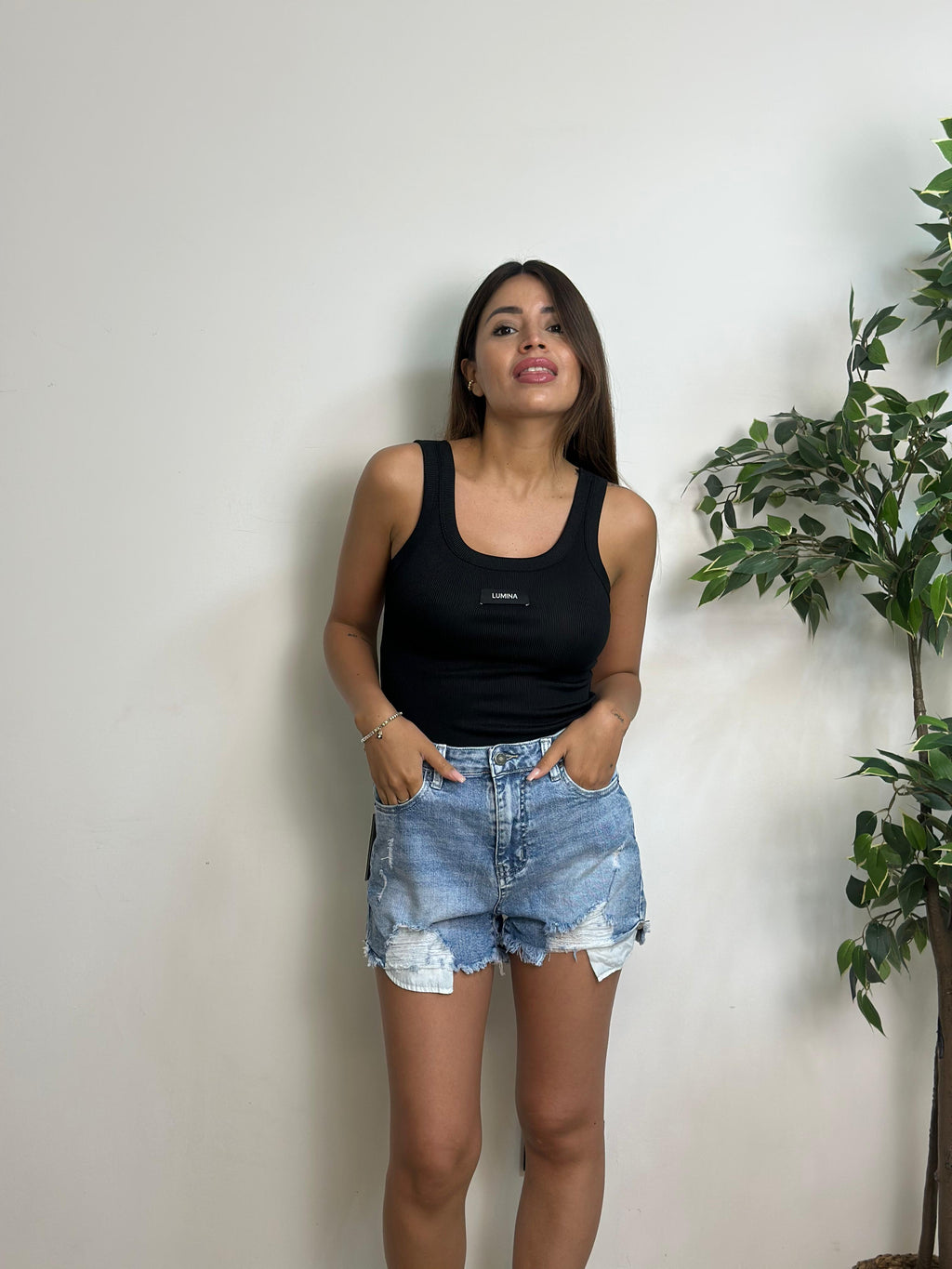 Short in jeans