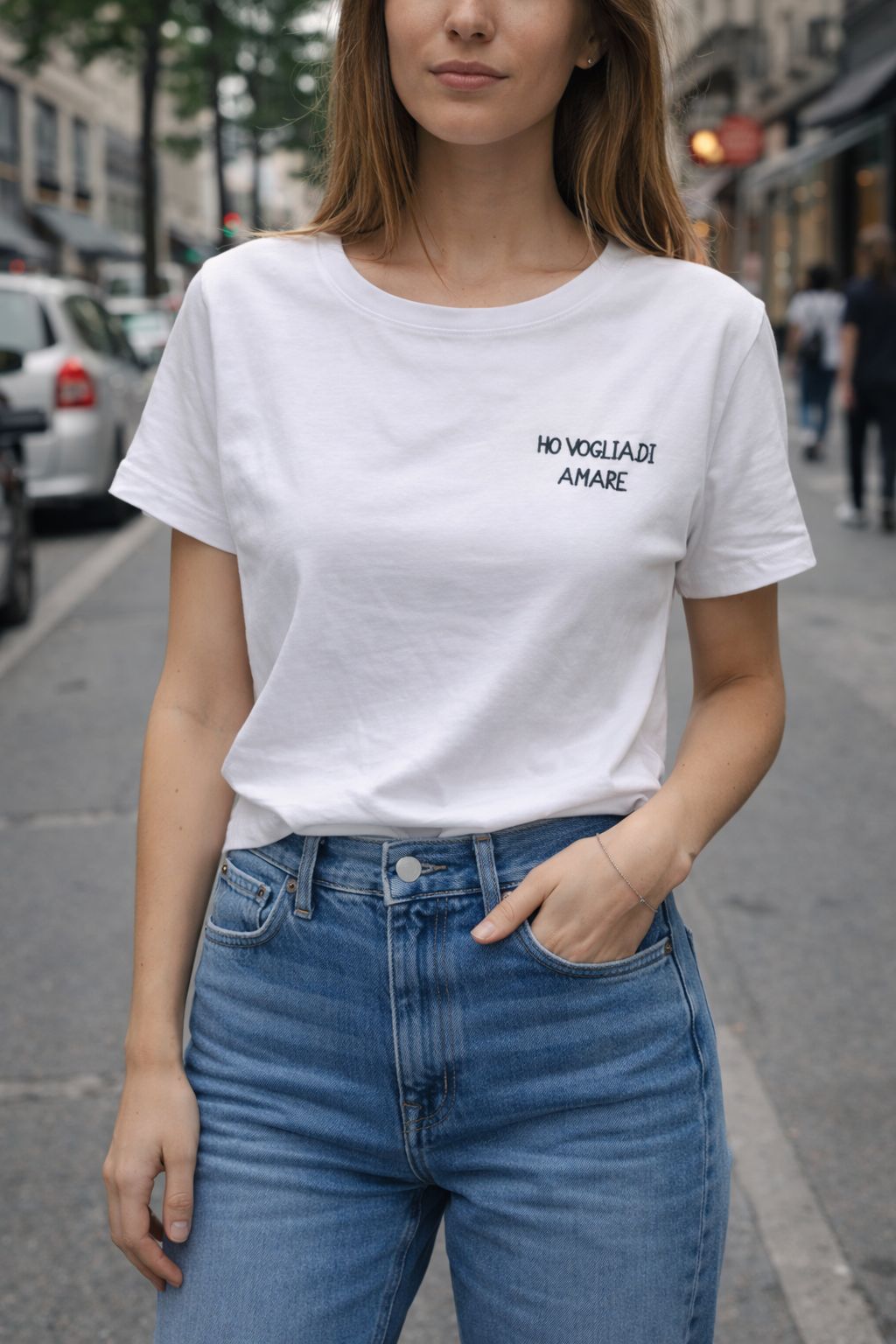 Maglietta Classic con le Scritte Ricamate