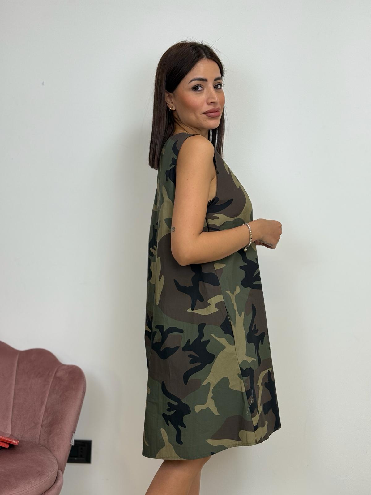 Abito Smanicato Militare