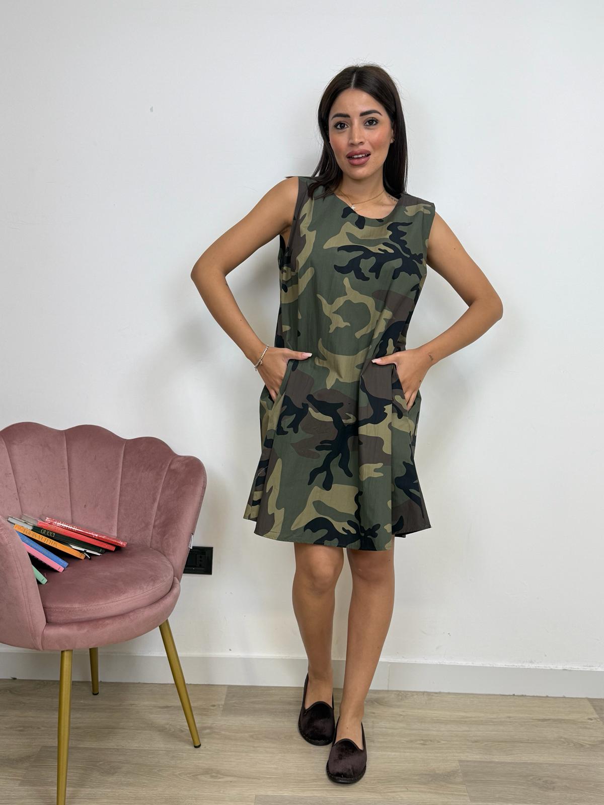 Abito Smanicato Militare