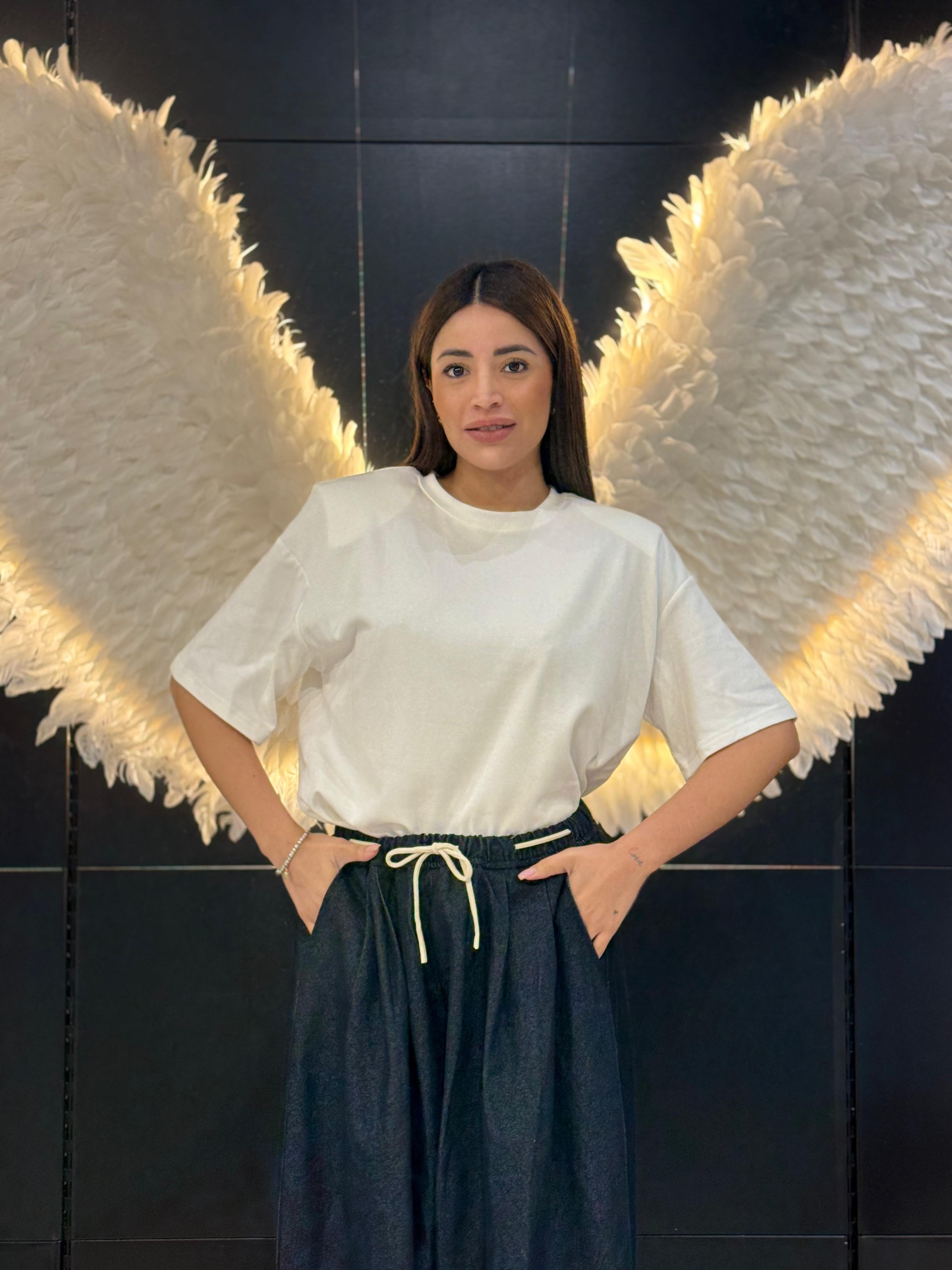 T-Shirt con Spallone